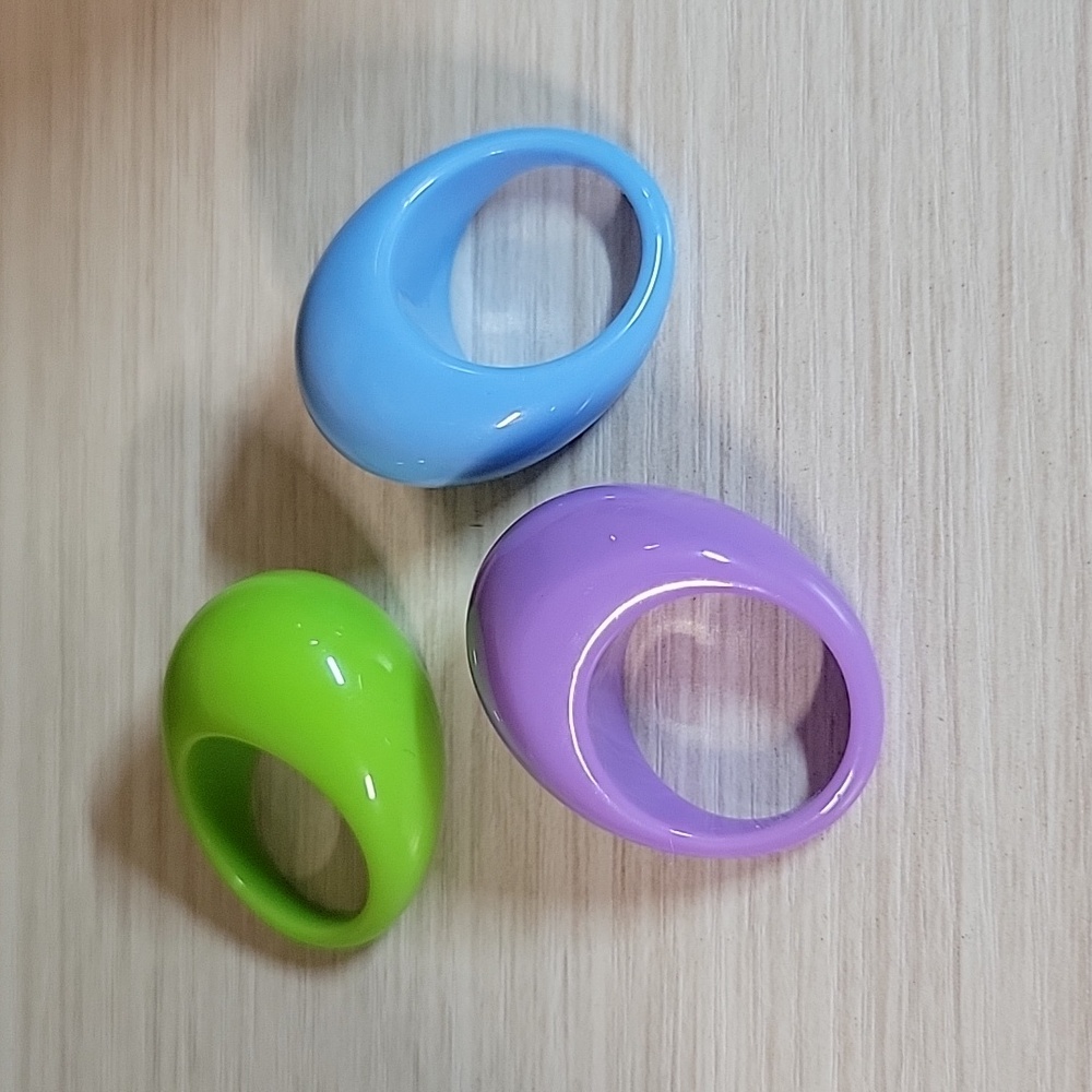 FUNKY RETRO DOME RINGS, CHOICE OF COLOR - Picture 7 of 7